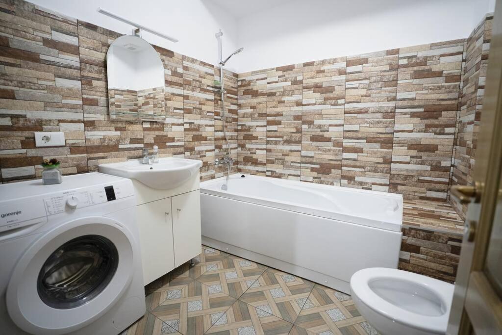 Alex 2 Apartament Iasi Eksteriør billede